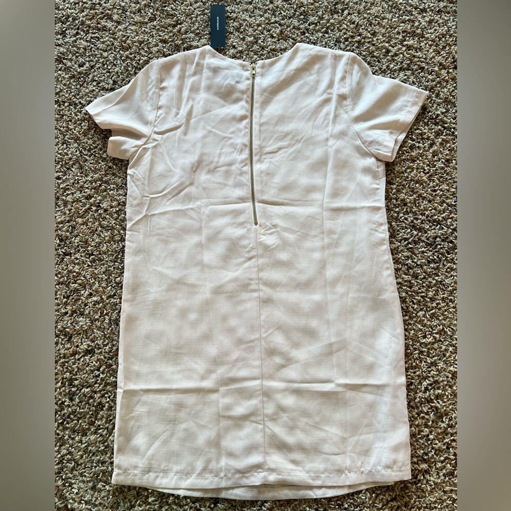 NWT Lulus shift and shout dress size medium - Picture 7 of 8